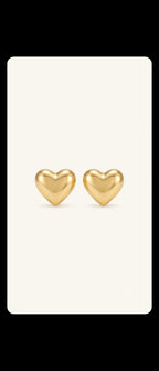 Heart Stud Earrings in gold – Hooré