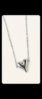 Heart Pendant Necklace in silver – Hooré