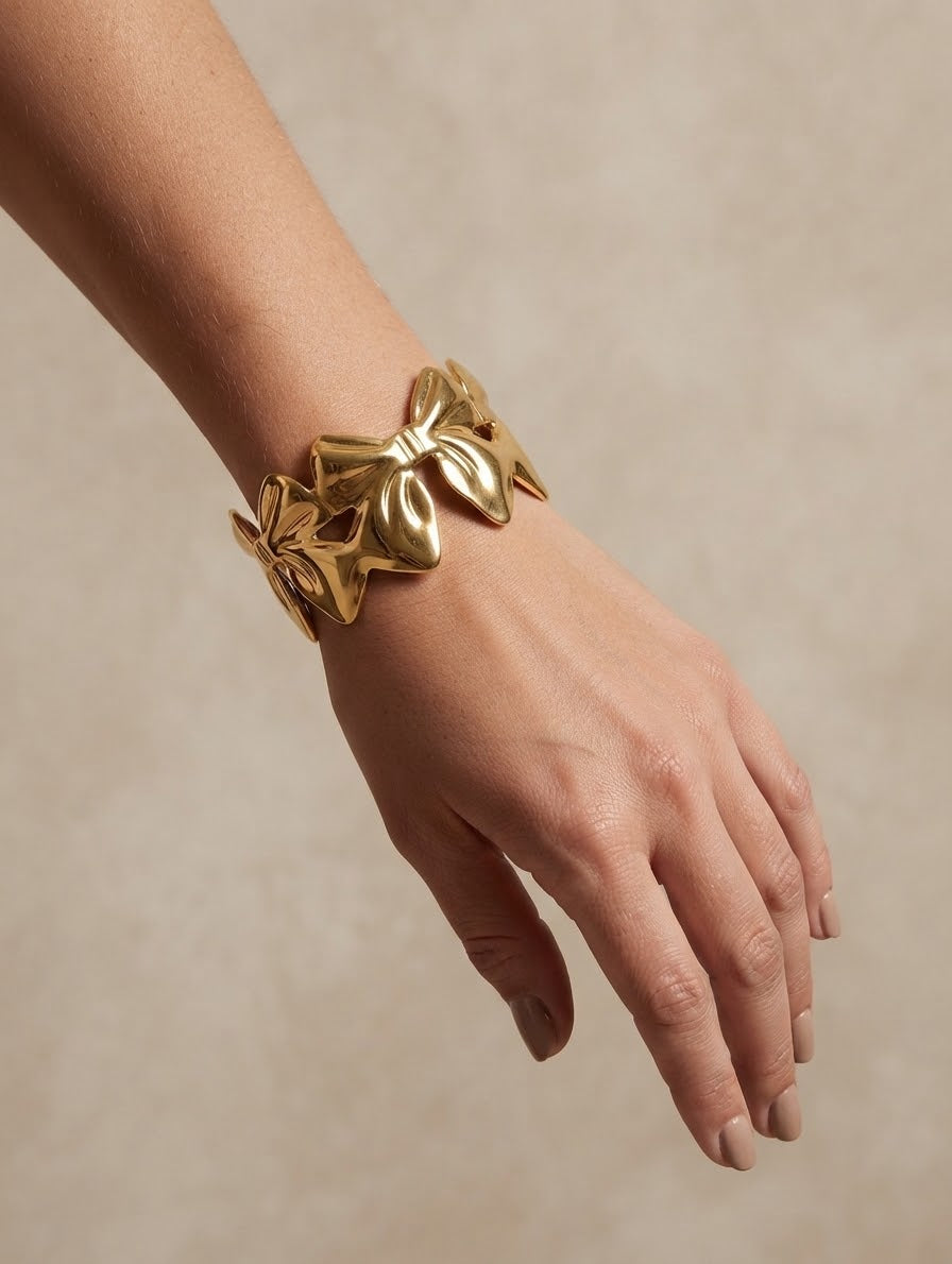BOW CUFF BRACELET